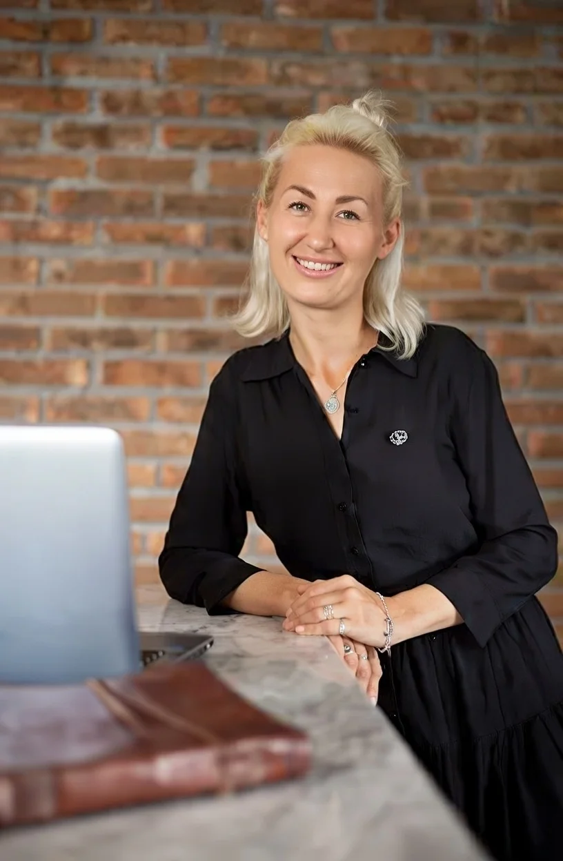 dr.yulia craine - Psychology Kent